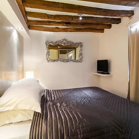 Habitat Parisien - 1br-1ba - Duplex Louvre Museum *