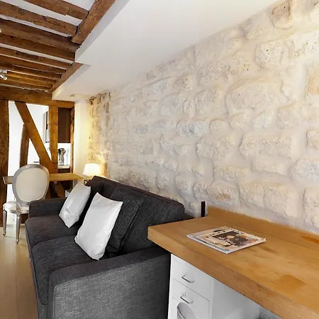 Habitat Parisien - 1br-1ba - Duplex Louvre Museum Apartment Paris